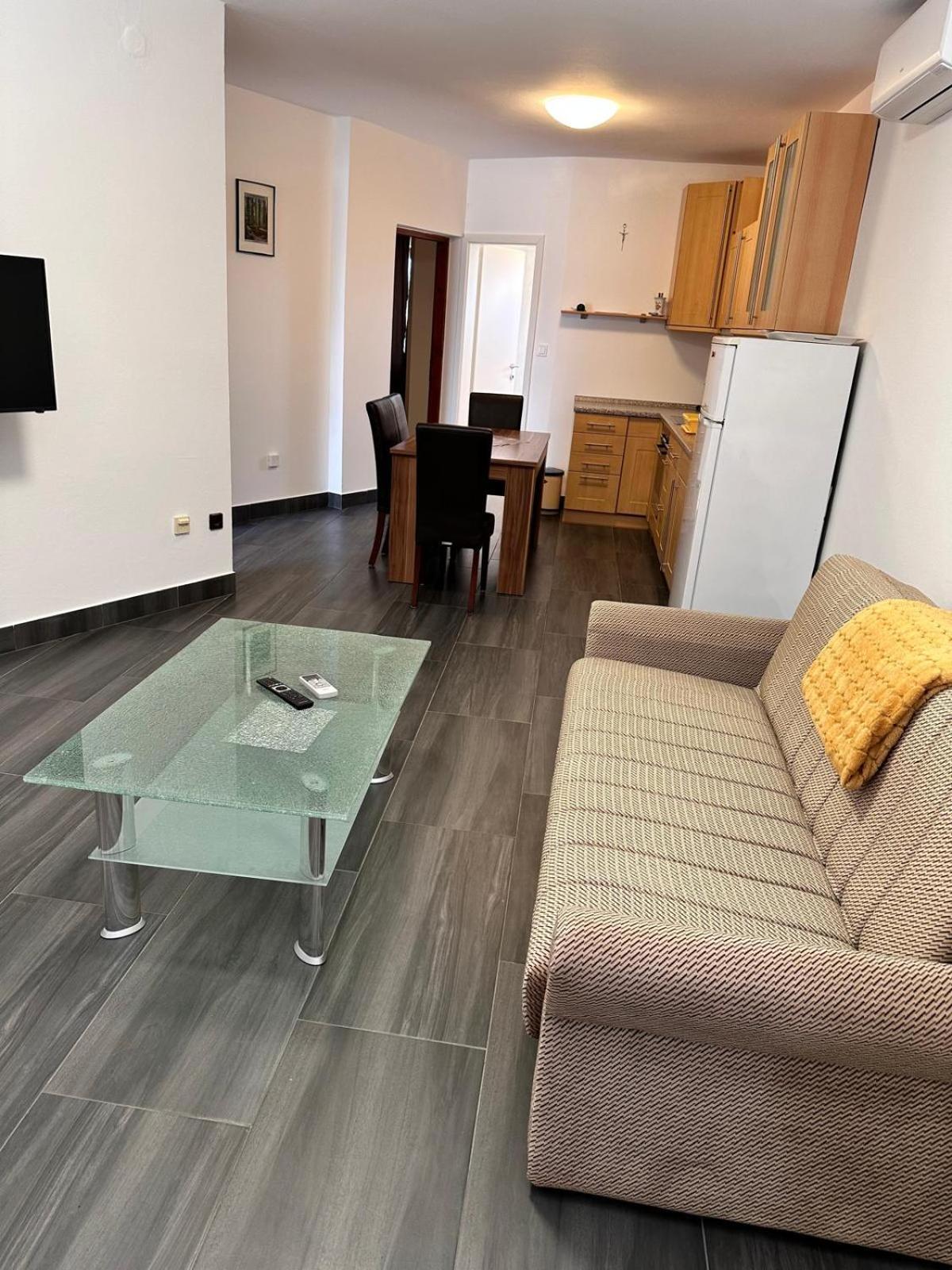 Apartman Nikola Salatic Exterior photo